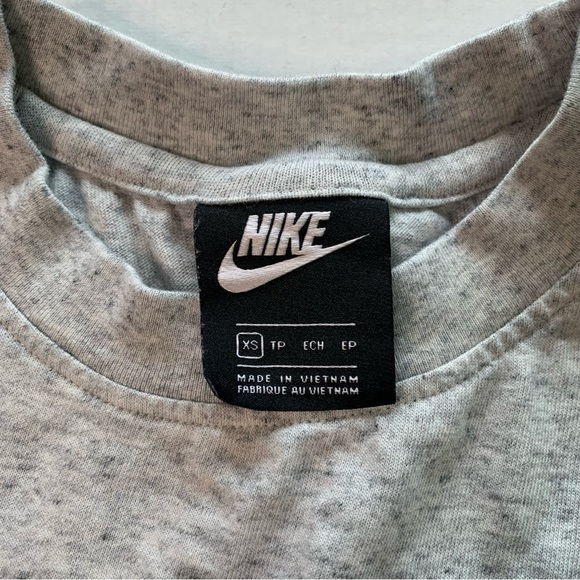 Nike Boys Red Gray Tank Top Size Extra Small - Picture 3 of 5